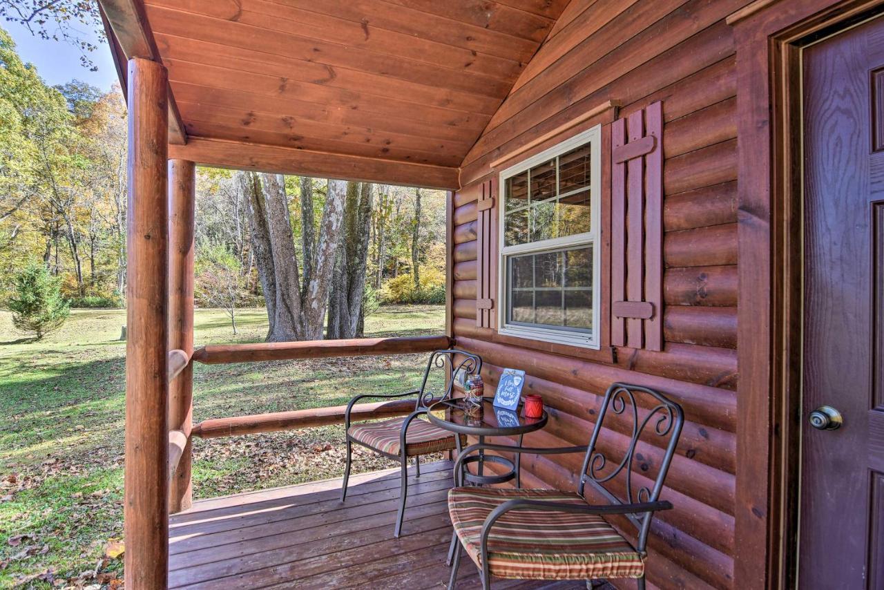 Rural Cabin Hideaway With Fire Pit And Mtn Views! Parsons المظهر الخارجي الصورة